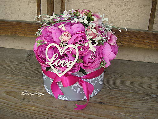 Dekorácie - kvetinový flower box...LOVE - 9452764_