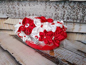 Dekorácie - Červená saténová ikebana v lodičke - 9458357_