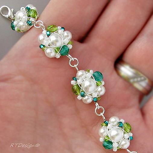 Náramky - Náramok ♥ WHITE & EMERALD WEDDING ♥ - 9534731_