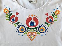 Topy, tričká, tielka - Maľované dámske pestrofarebné folk tričko (klasické) - 9550682_