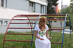 Topy, tričká, tielka - Hippies kvetinkové ručne maľované bavlnené tričko  PEACE veľkosť S - 9559119_