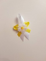 Svadobné pierka - svadobné pierko žlto-biele s bielou margarétkou - 9561298_