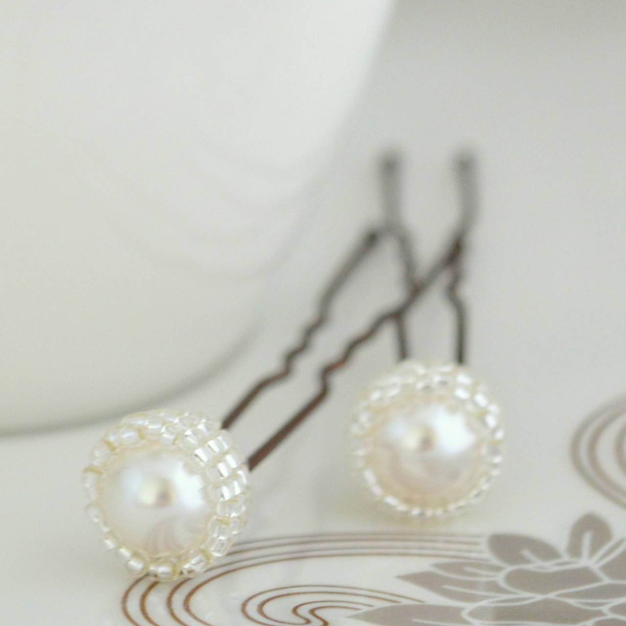 Svadobné vlásenky perlové (Biela Preciosa perla)