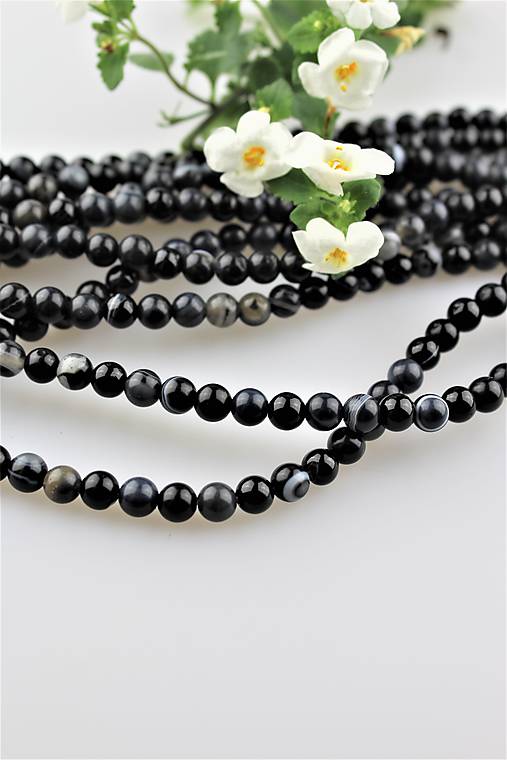 Minerály - sardonyx korálky 6mm - 9569359_