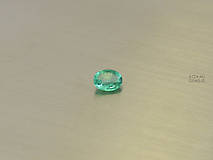 Minerály - Smaragd prírodný 4,2x5,7 mm ovál brúsený - 9576983_