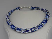 Náhrdelníky - Modrý náhrdelník s kvetinkami - 9581527_