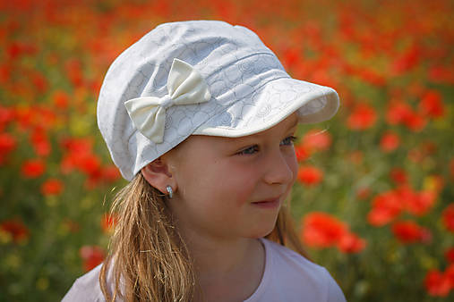 Detské čiapky - Letná šiltovka soft flowers & cream - 9584798_