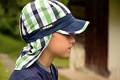 Detské čiapky - Kockovaná šiltovka s plachtičkou proti slnku - 9605593_