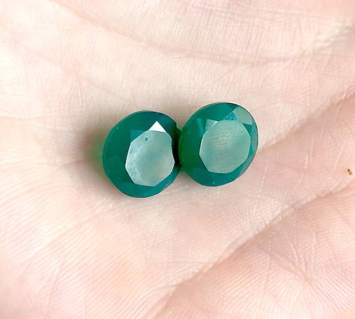 Minerály - Zelený ónyx brúsený kabošon kruh /12x6 mm  - 9609717_