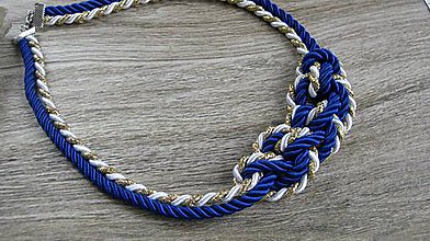 Náhrdelníky - Uzlový náhrdelník 5 mm šnúra (modro bielo zlatý č. 2187) - 9613416_