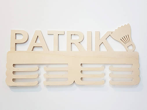 Vešiak na medaily s menom 45cm BENBINTON