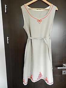 Šaty - Ľanové šaty do "A" ozdobené šujtáškou - 9621478_