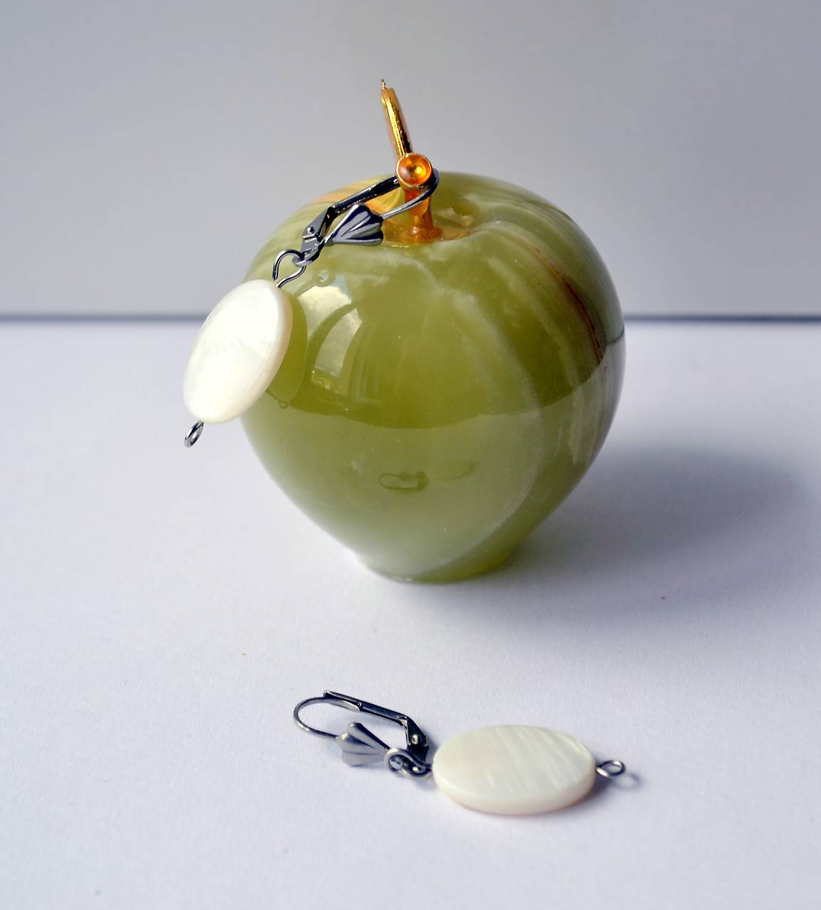 Perleť oceľové náušnice