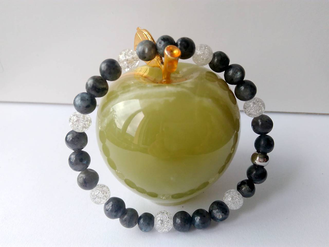 Larvikit a krištáľ náramok