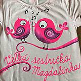 Detské oblečenie - Maľované s motívom vtáčikov-sestričiek (... v ružovom s nápisom Veľká sestrička (meno) na tričko) - 9629488_