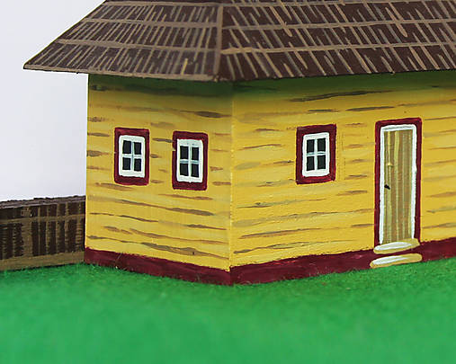 Miniatúrna drevenica z Vlkolínca (Pribylina)