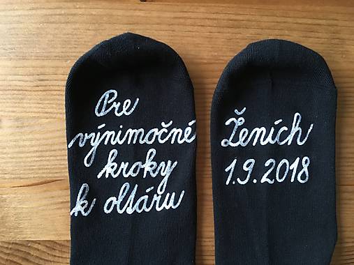 Maľované ponožky pre ženícha (čierne písaným písmom)