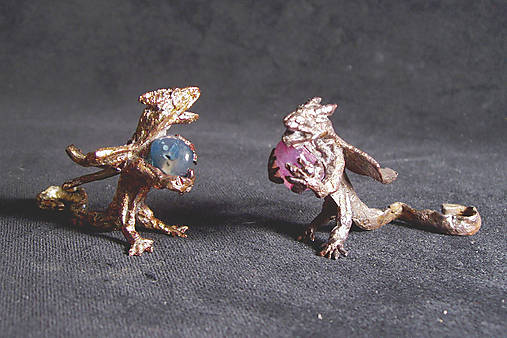 Sochy - Baby drak s polodrahokamom - 9663507_