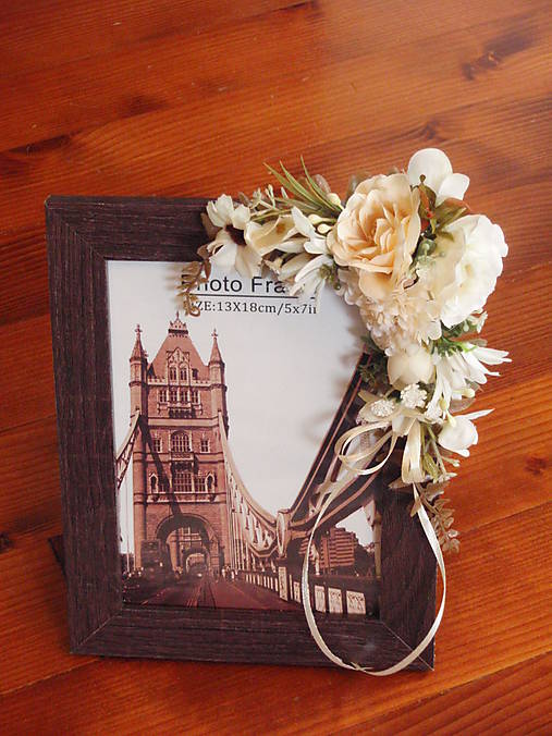 Rámiky - Hnedý vintage kvetinový fotorámik 13x18cm - 9663482_