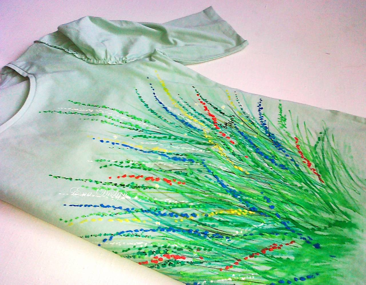 Dámske ručne maľované tričko - Lúčne trávy