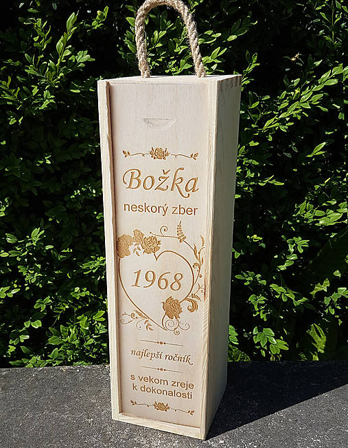 Gravírovaná krabica na víno