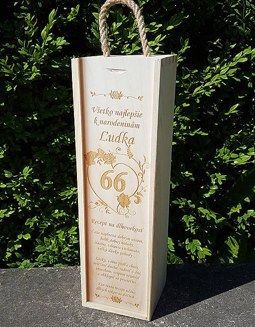 Obal na víno s receptom na dlhovekosť