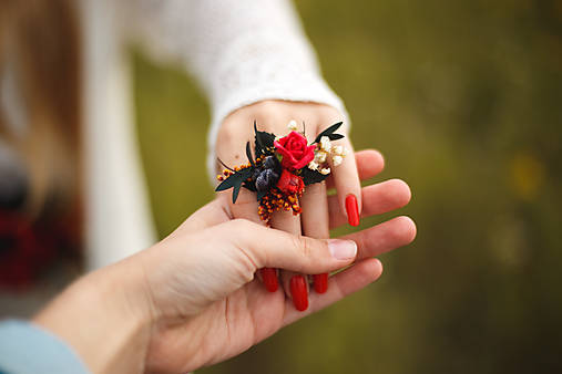 Kvetinový prstienok z kolekcie "krása ženy"