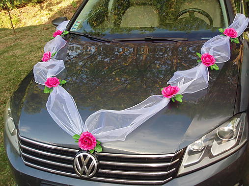 Dekorácie - Výzdoba na auto s veľkými ružami - 9685660_