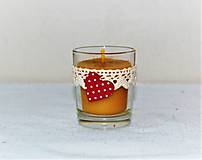 Svietidlá a sviečky - Sviečka z včelieho vosku v sklenom poháriku - 9692657_