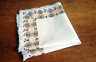 Úžitkový textil - Vyšívané prestieranie - vanilkovo-kakaové - 9704386_