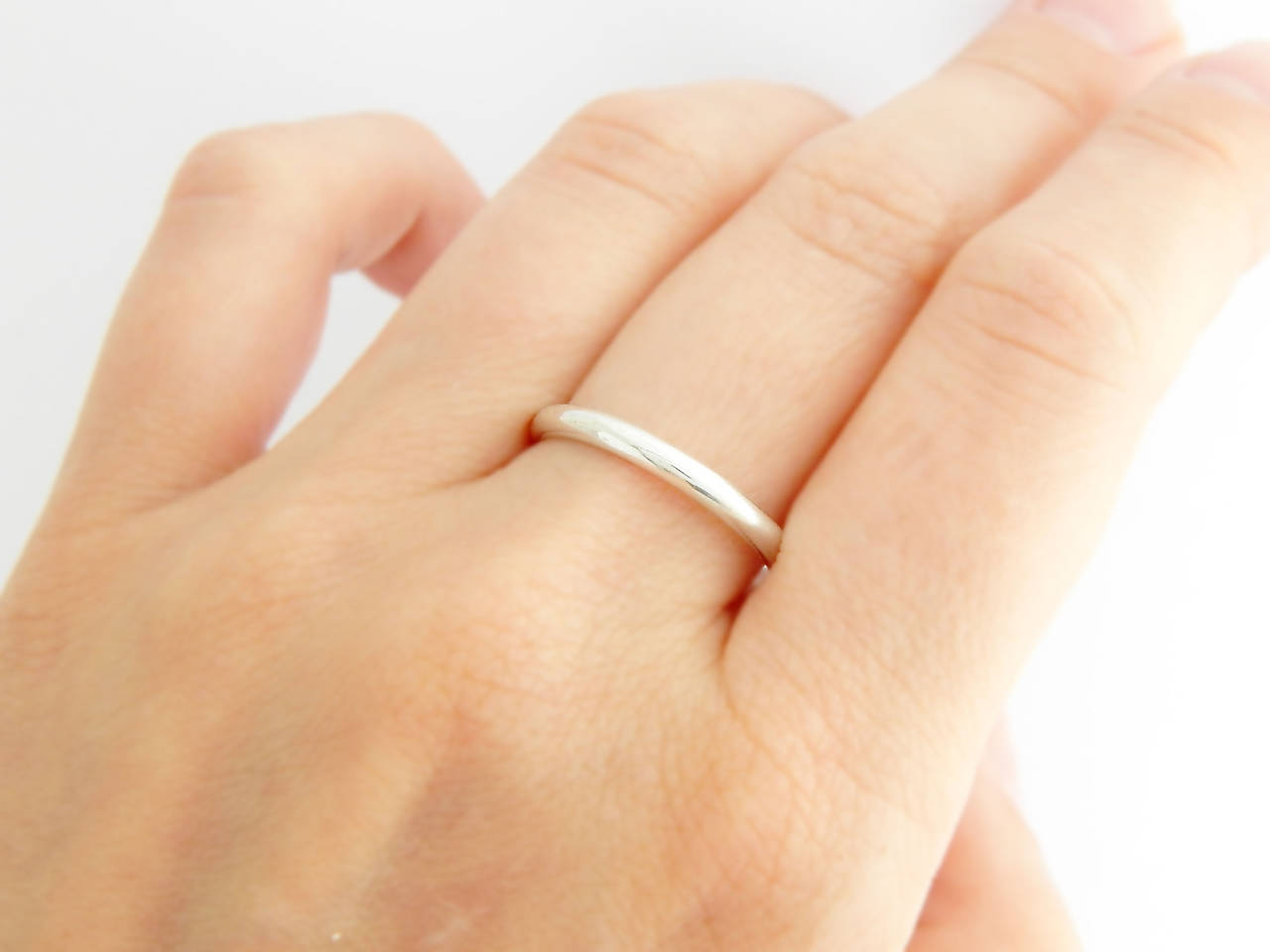 Кольцо в профиль. Обручальные кольца формы тип. Как выглядит кольцо в профиле тг. Как выглядит кольцо в профиле тг. Кольцо в профиль.