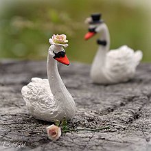 Dekorácie - Svadobné labute - figúrky na svadobnú tortu - 9736920_