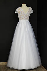 Šaty - Svadobné šaty s transparentým živôtikom a veľkou tylovou sukňou - 9736063_