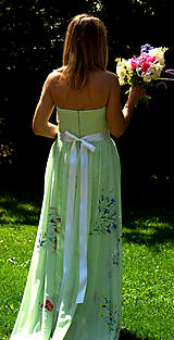 Šaty - Ručne maľované romantické svadobné šaty "on a green meadow" - 9747895_