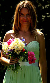 Šaty - Ručne maľované romantické svadobné šaty "on a green meadow" - 9747900_