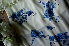 Šaty - Ručne maľované krásne smotanové svadobné šaty  " blue rose" - 9748107_