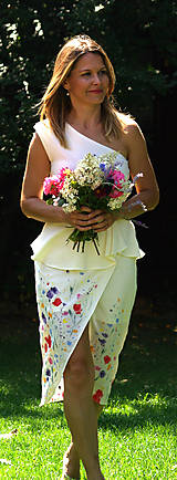 Šaty - Ručne maľované nežné svadobné šaty "meadow midi" - 9748695_