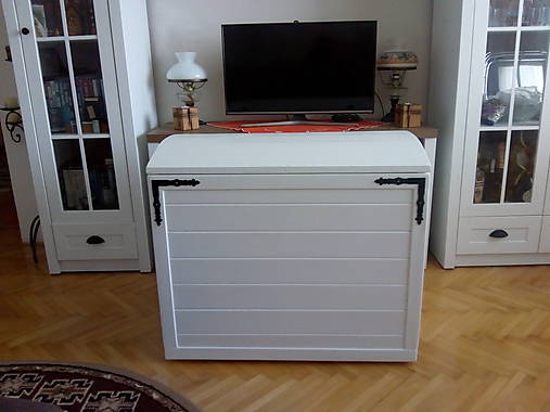 Nábytok - Drevená truhlica ( 85 x 60 x 70 cm ) - 9750812_