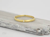 Prstene - 585/1000 zlatý zásnubný prsteň s diamantom - 9761418_