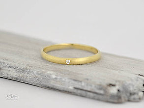 Prstene - 585/1000 zlatý zásnubný prsteň s diamantom (žlté zlato) - 9761419_