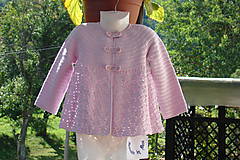 Detské oblečenie - Háčkovaný dievčenský kabátik - 9764112_