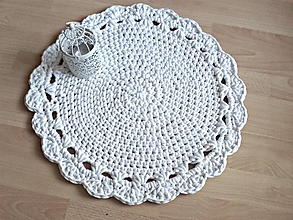 Úžitkový textil - Scandinavian háčkovaný koberec biely 50cm - 9769140_