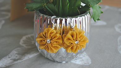Náušnice - Kvetinové náušnice - golden shimmer - 9780646_