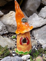 Dekorácie - Záhradný keramický domček s oranžovou strechou - 9792466_