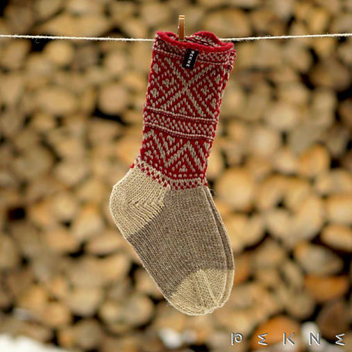  - Ponožky z ovčej vlny STRÁŽOV  (Sivo - bordová (42-43, 44-45, 46-47)) - 9791567_