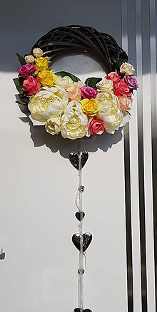 Dekorácie - Veľký rananový kvetinový veniec na dvere - 9797897_