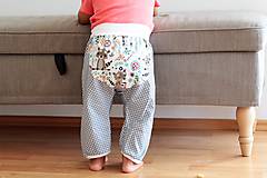 Detské oblečenie - Plátené nohavice "medvedík čistotný" (86-92) - 9808798_