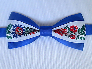 Pánske doplnky - motýlik pánsky FOLK modrý IV. (s červenými a modrými kvetmi) - 9810022_