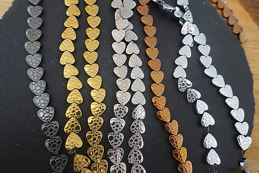 Minerály - Hematit srdiečko DK 10mm (Šedá) - 9833550_