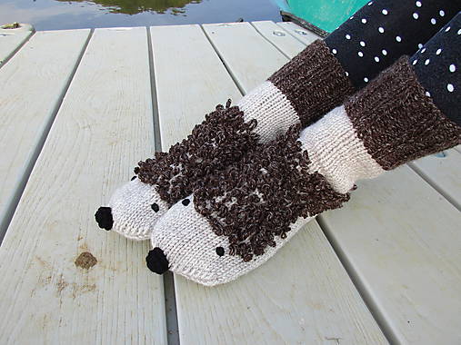 ponožky ježkovia